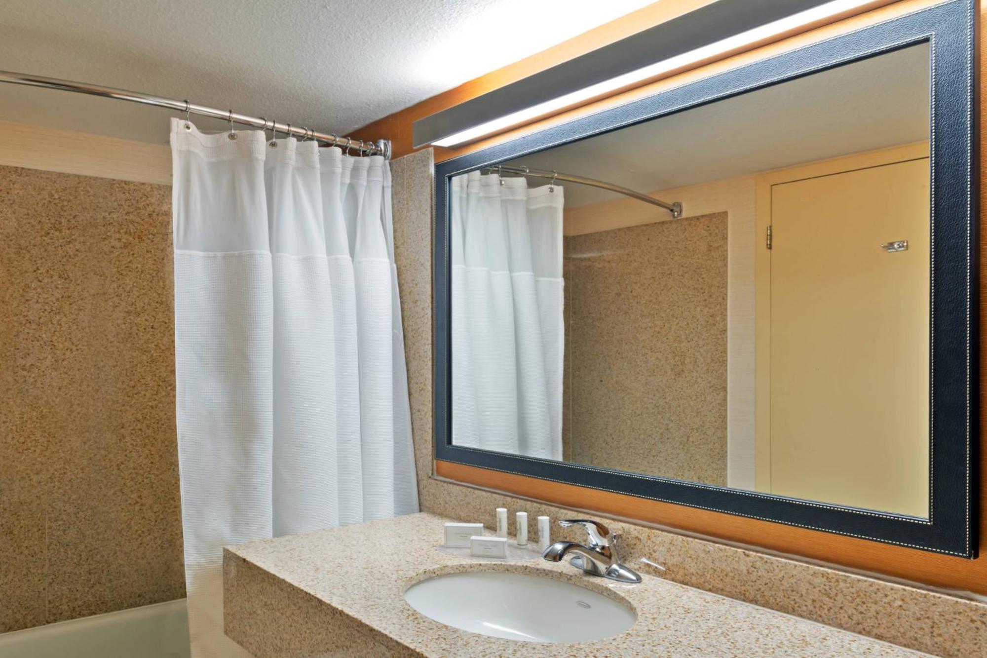 Fairfield Inn & Suites Denver Cherry Creek Екстер'єр фото